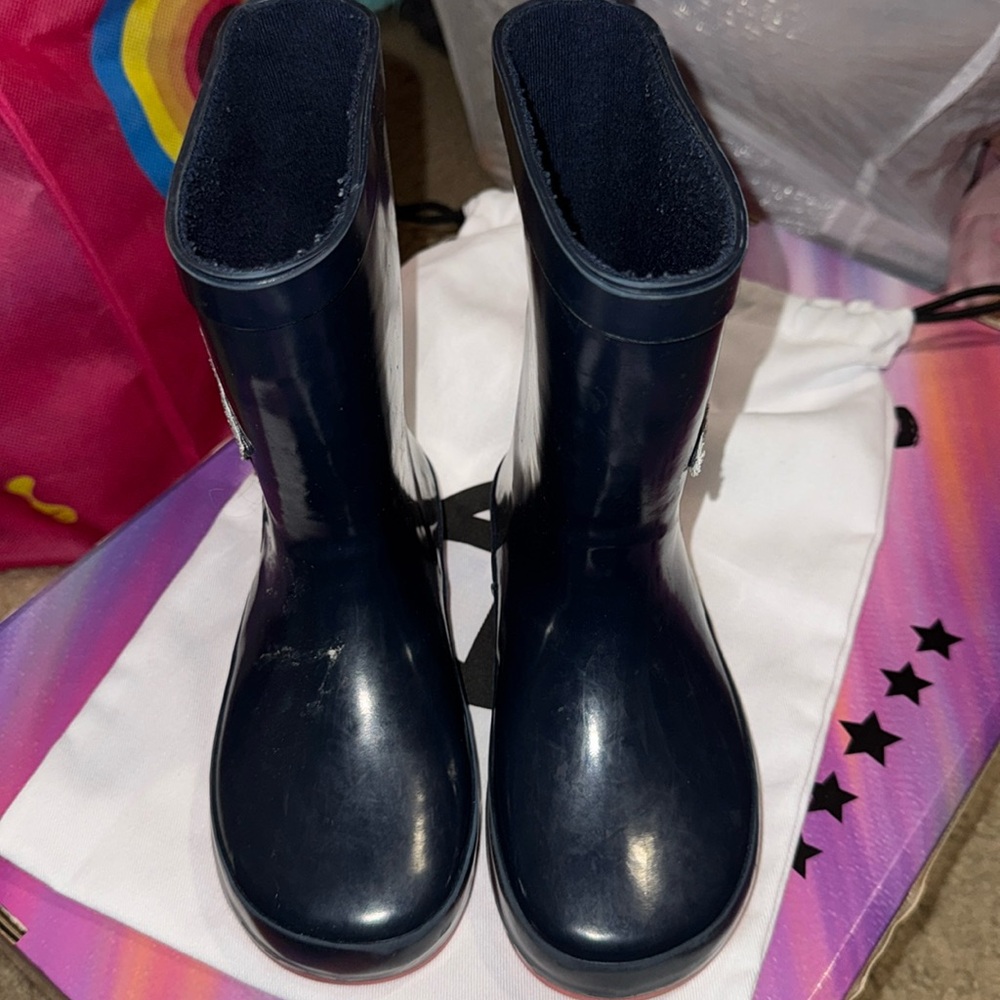 Rain boots